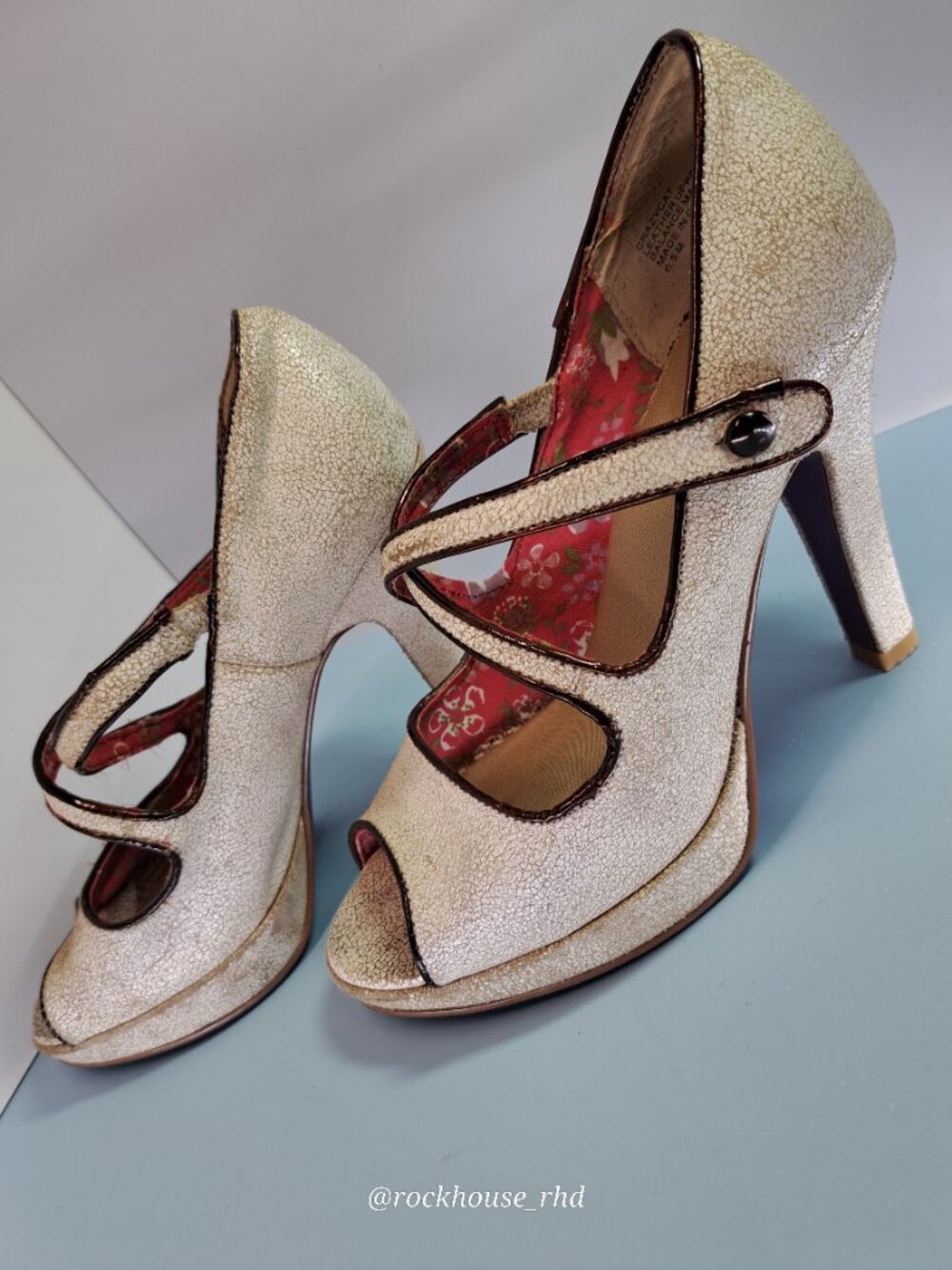 Kenzie CrazyCat Pinup Heels in Bone 6.5 - Picture 6 of 16